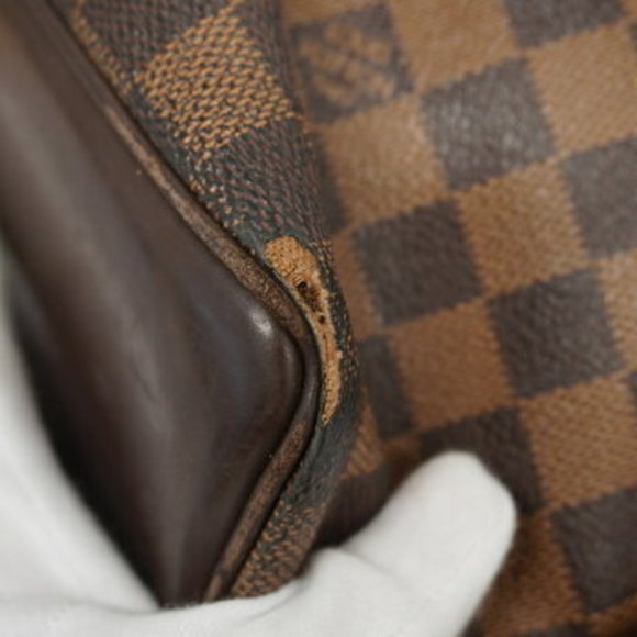 Louis Vuitton Damier Chelsea Shoulder Bag - Picture 8 of 16